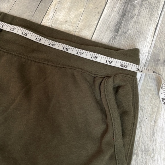 CHAMPION Men’s‎ olive green sweatpants w/ pockets and drawstring waist. XXL. EUC - Picture 4 of 11